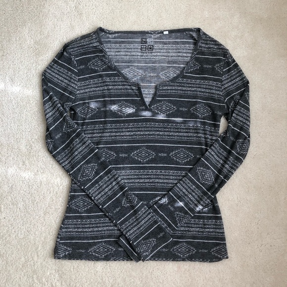 PACSUN long sleeve top👾 - Picture 4 of 4